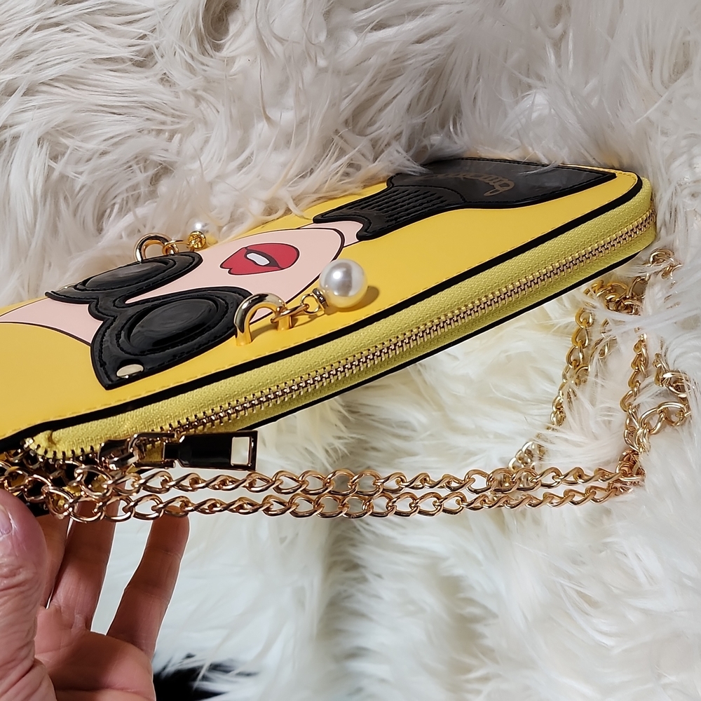 Bags - Picture 3 of 4